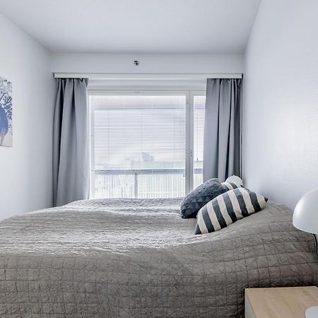 Sleepwell Apartments Niittykumpu 12 - Metro, 15 Min From Helsinki City Еспоо Екстериор снимка