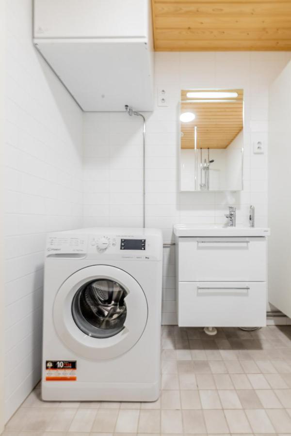 Sleepwell Apartments Niittykumpu 12 - Metro, 15 Min From Helsinki City Еспоо Екстериор снимка