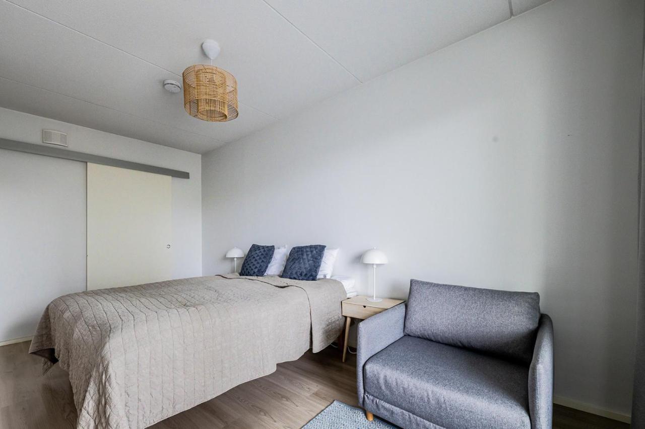 Sleepwell Apartments Niittykumpu 12 - Metro, 15 Min From Helsinki City Еспоо Екстериор снимка