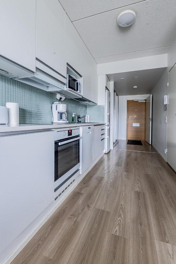 Sleepwell Apartments Niittykumpu 12 - Metro, 15 Min From Helsinki City Еспоо Екстериор снимка