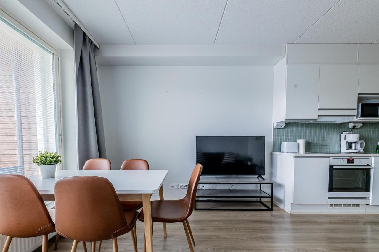 Sleepwell Apartments Niittykumpu 12 - Metro, 15 Min From Helsinki City Еспоо Екстериор снимка