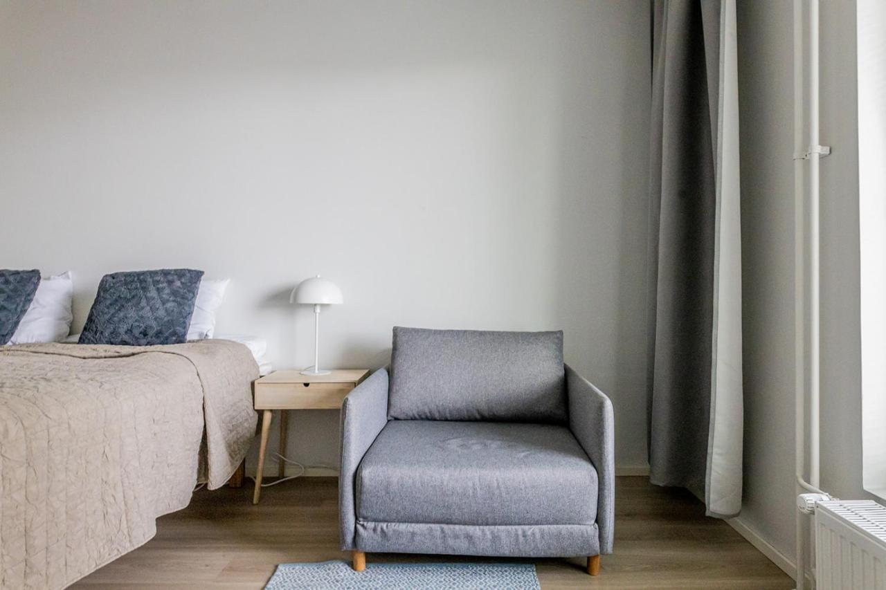Sleepwell Apartments Niittykumpu 12 - Metro, 15 Min From Helsinki City Еспоо Екстериор снимка