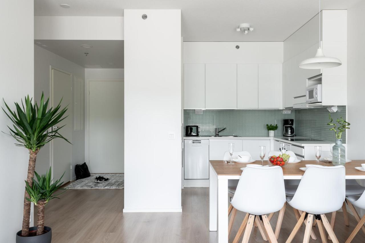 Sleepwell Apartments Niittykumpu 12 - Metro, 15 Min From Helsinki City Еспоо Екстериор снимка