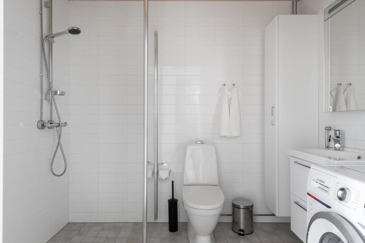 Sleepwell Apartments Niittykumpu 12 - Metro, 15 Min From Helsinki City Еспоо Екстериор снимка